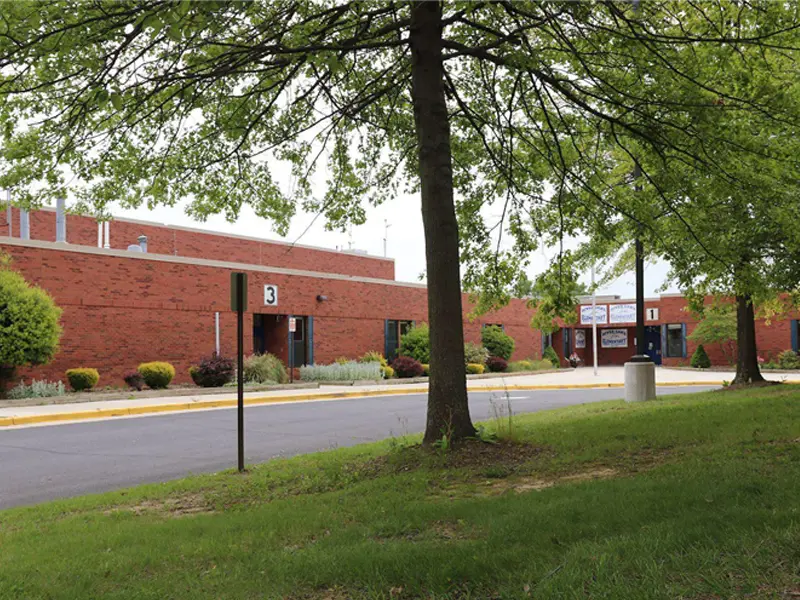 River Oaks Elementary School building entrance